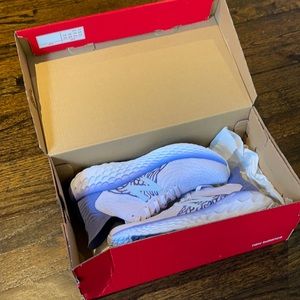 Brand New - New Balance Running Course Sneakers Women US7.0